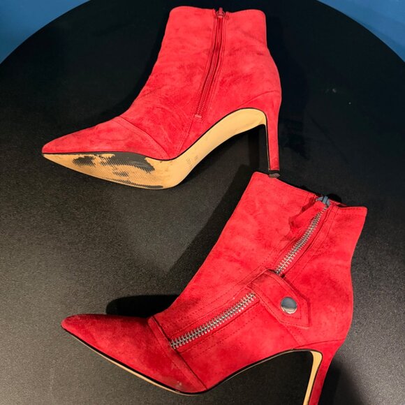 Nine West Red Sueded Bootie 8 - Picture 2 of 6